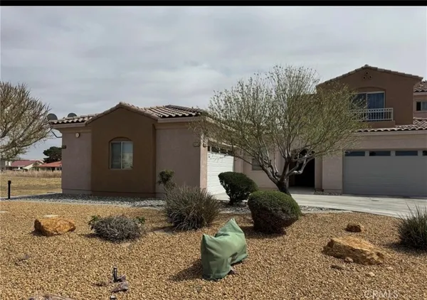 $2,500 | 14395 Nautical Lane, Unit E, Helendale, CA 92342