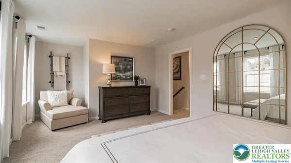 $2,995 | 1083 Meadowlark Drive, Fogelsville, PA 18051