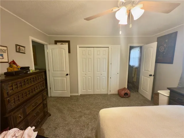 $240,000 | 16020 South 1200th Road, Nevada, MO 64772