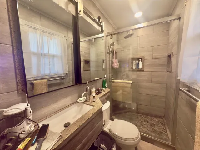 $240,000 | 16020 South 1200th Road, Nevada, MO 64772