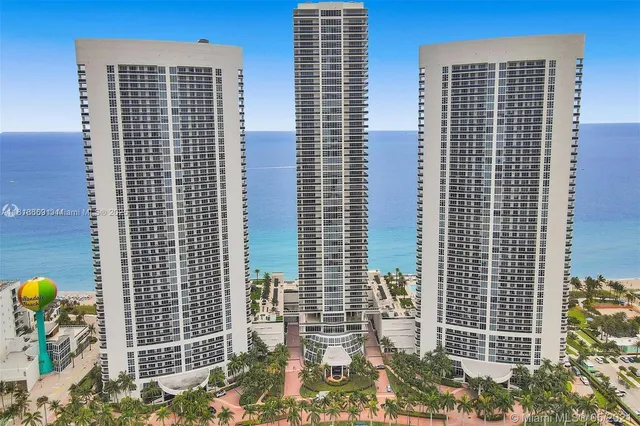 $4,000 | 1830 South Ocean Drive, Unit 3005, Hallandale Beach, FL 33009