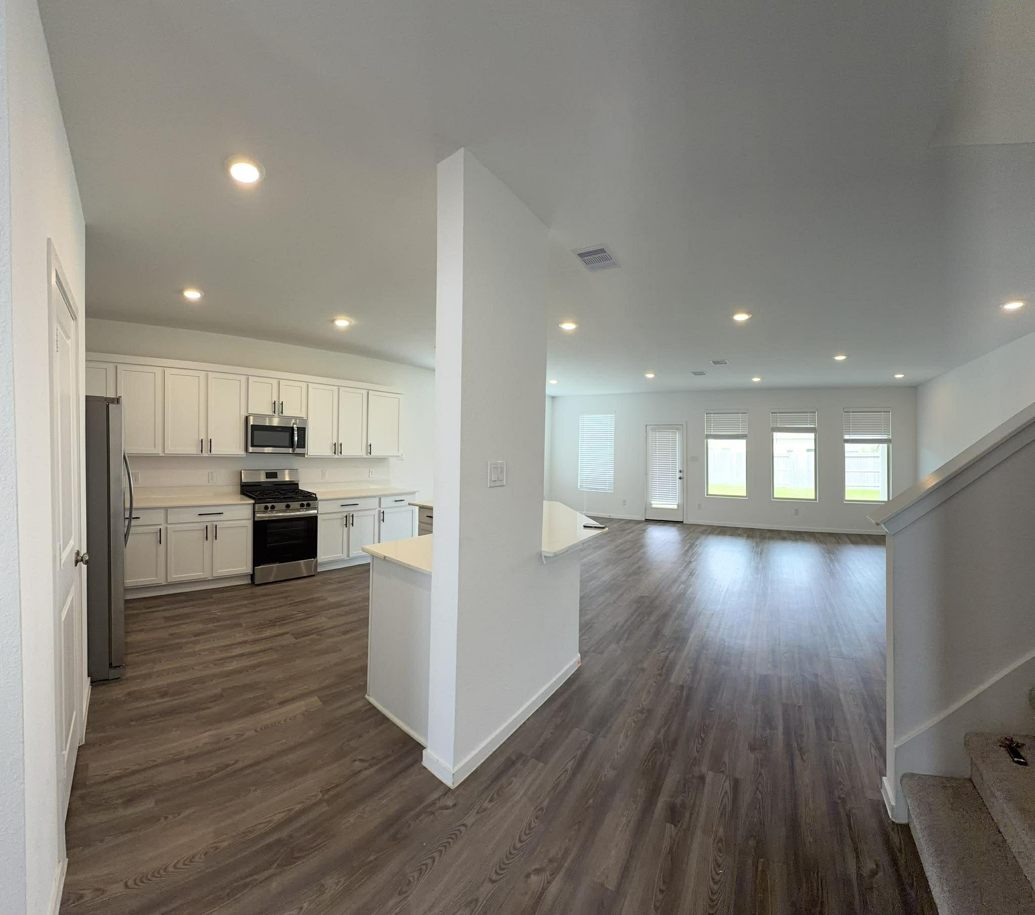 9807 Keystone Meadows Baytown, TX 77521 - Photo 11 of 44