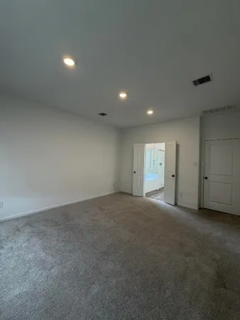 $2,750 | 9807 Keystone Meadows, Baytown, TX 77521