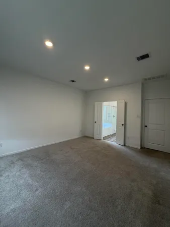 $2,750 | 9807 Keystone Meadows, Baytown, TX 77521