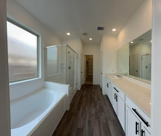 $2,750 | 9807 Keystone Meadows, Baytown, TX 77521