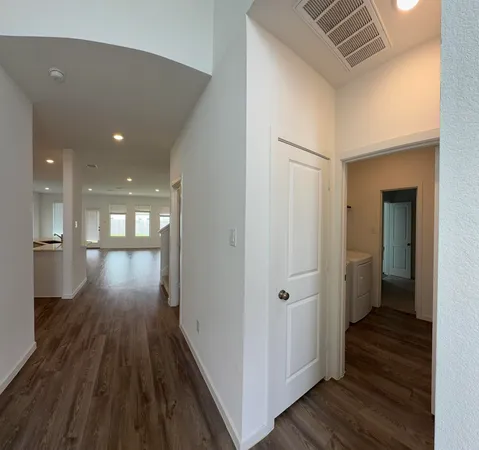 $2,750 | 9807 Keystone Meadows, Baytown, TX 77521