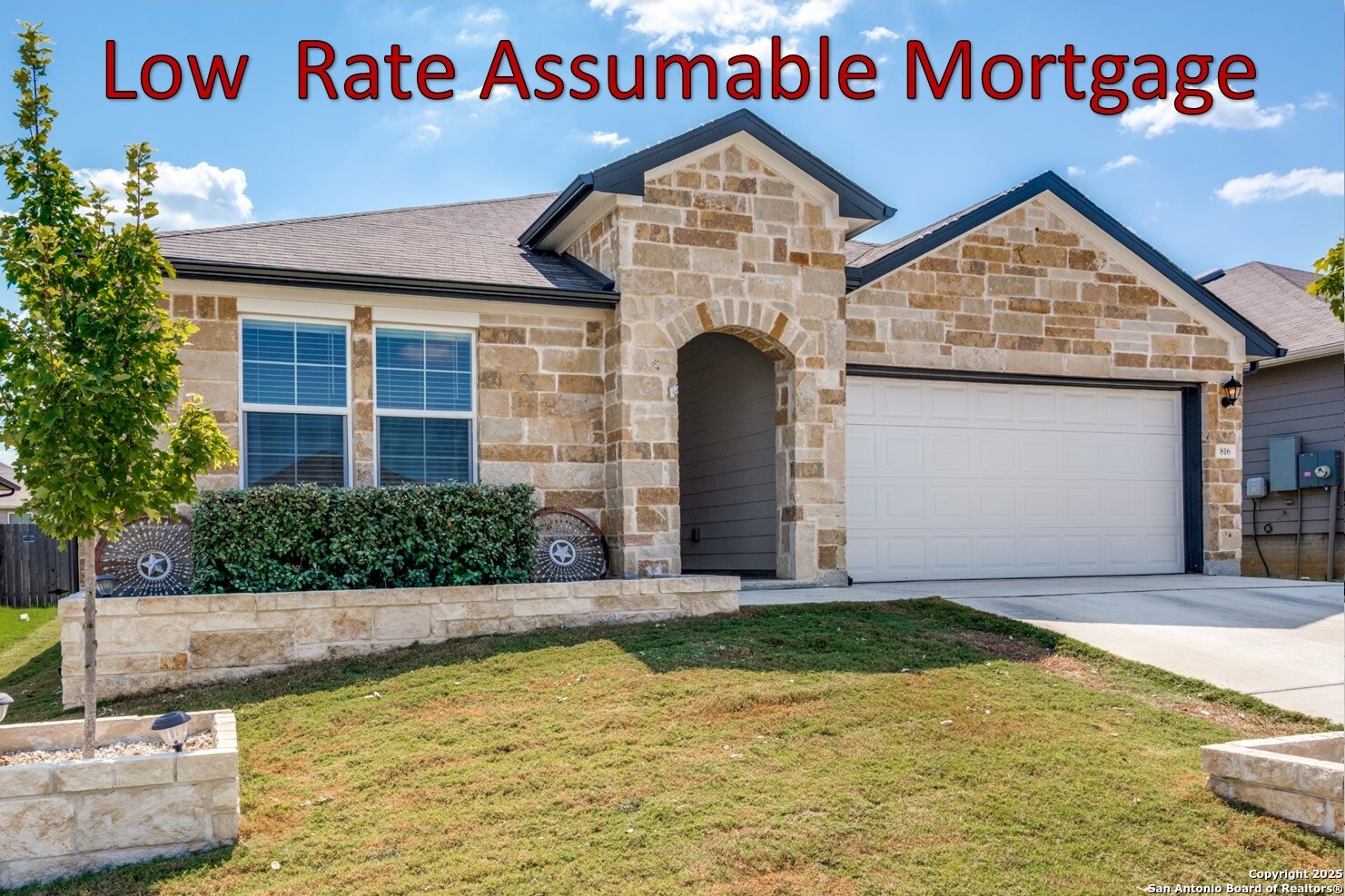 816 Indigo Way Seguin, TX 78155 - Photo 2 of 25