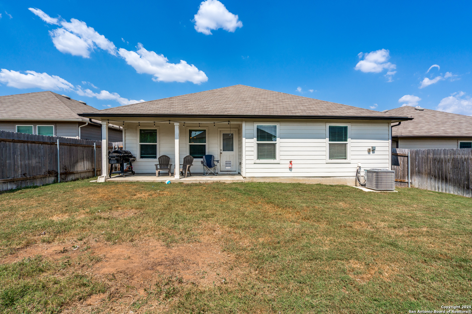 816 Indigo Way Seguin, TX 78155 - Photo 23 of 25 a view of a house with pool and chairs
