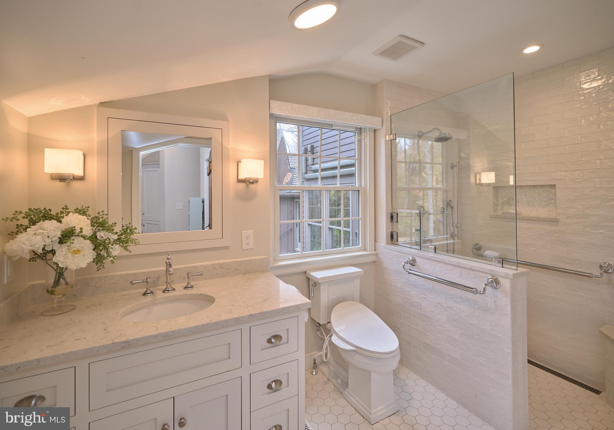 3515 Windy Bush Road New Hope, PA 18938 - Photo 13 of 41 Primary Bathroom Main level