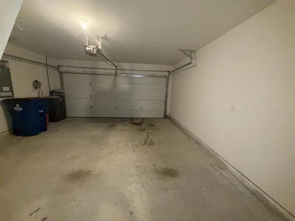 $230,000 | 3303 Knoll Drive, Ennis, TX 75119