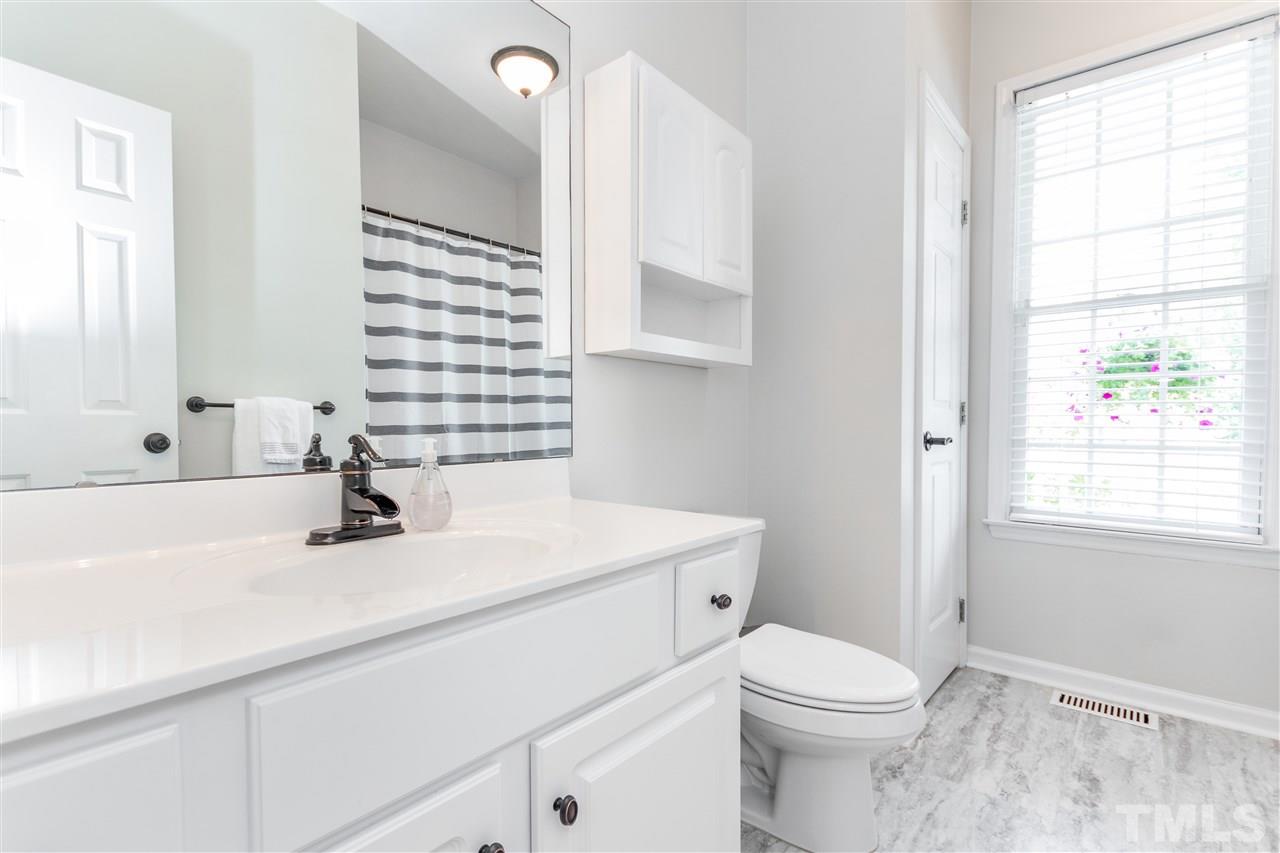 817 Shackleton Road Apex, NC 27502 - Photo 16 of 29 Gallery Image 16