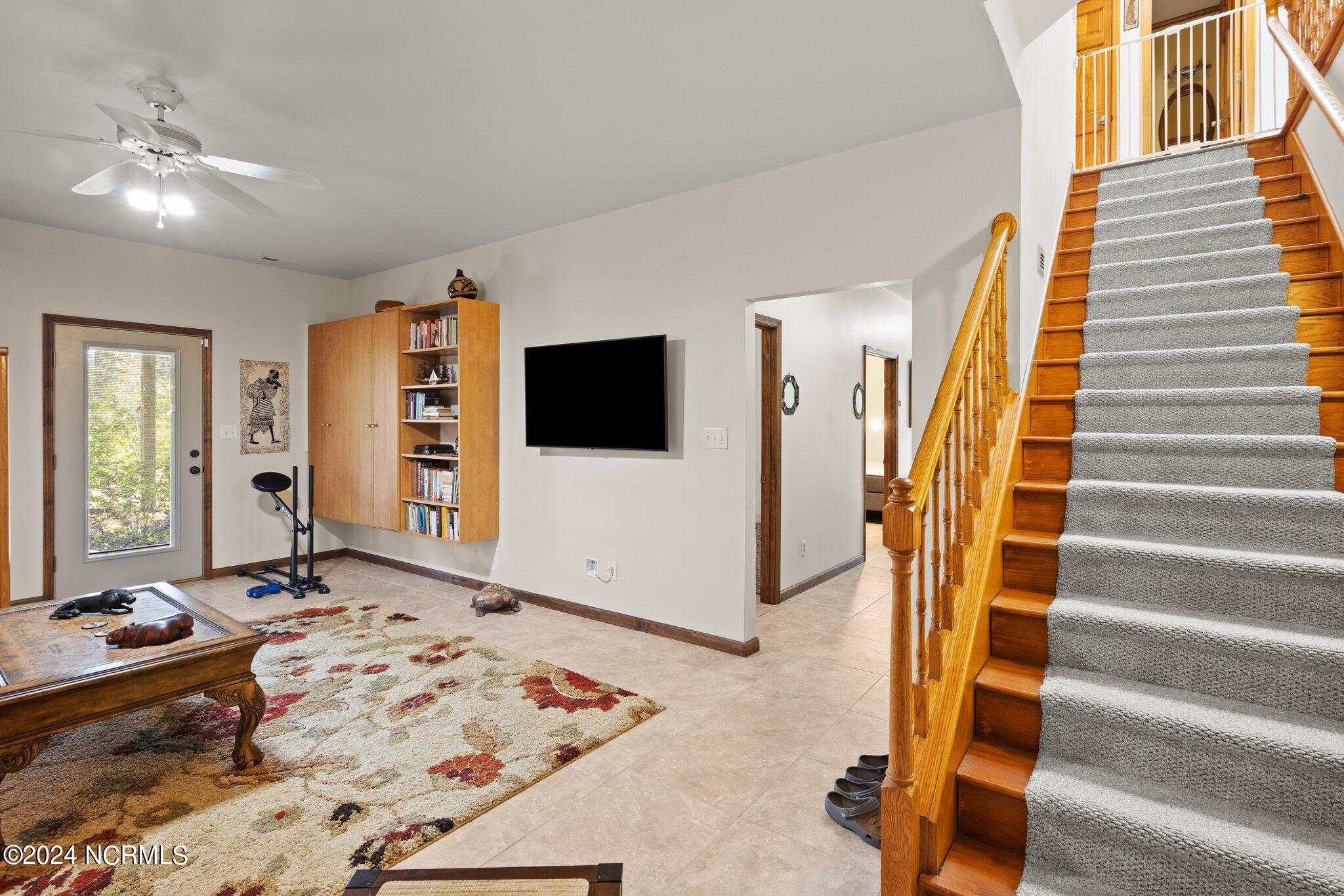 508 Audubon Oriental, NC 28571 - Photo 36 of 61 media room