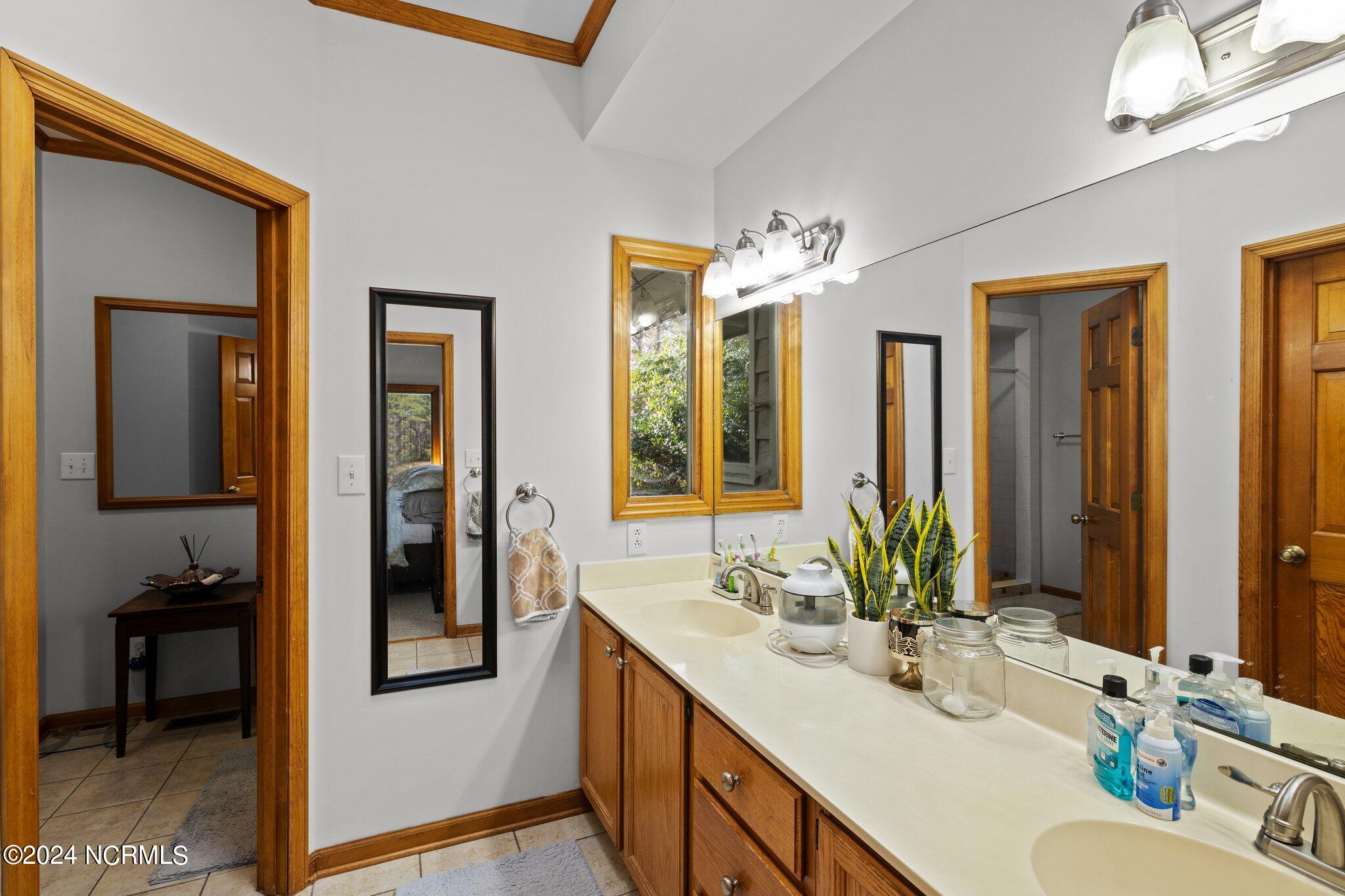 508 Audubon Oriental, NC 28571 - Photo 45 of 61 Master Bath