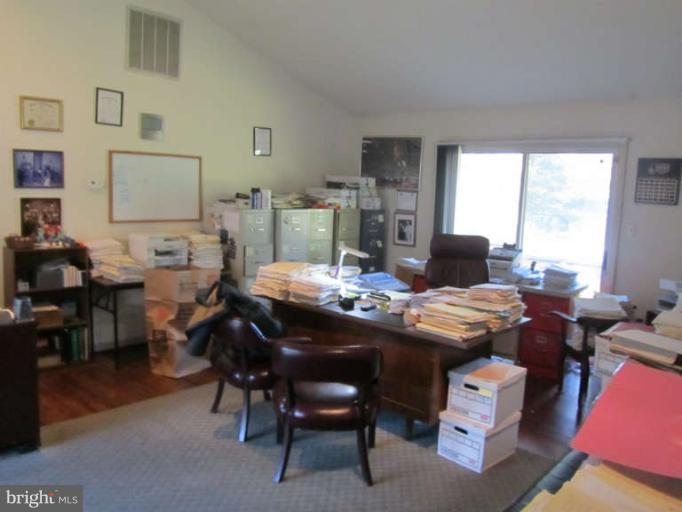 2159 Chain Bridge Road Vienna, VA 22182 - Photo 13 of 20 Interior (General)