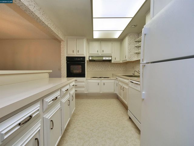 $259,000 | 1413 Ptarmigan Drive, Unit 3, Walnut Creek, CA 94595
