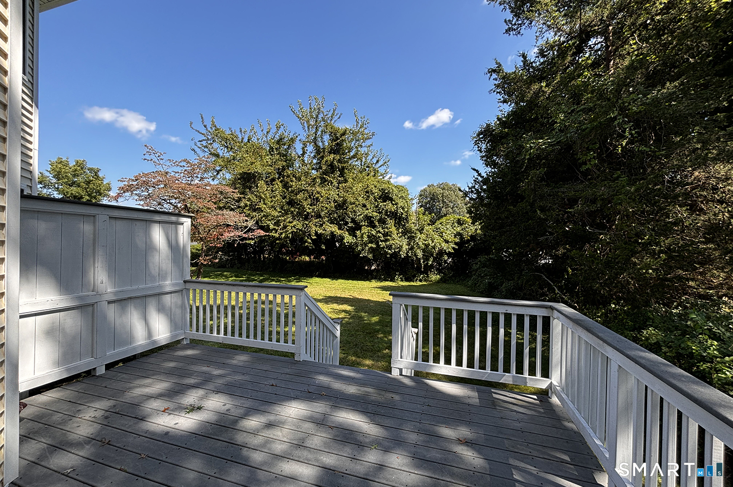 405 South Pine Creek Road Fairfield, CT 06824 - Photo 18 of 22
