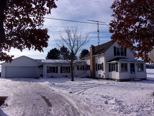 $209,900 | 16305 Manitou Beach Road, Manitou Beach, MI 49253