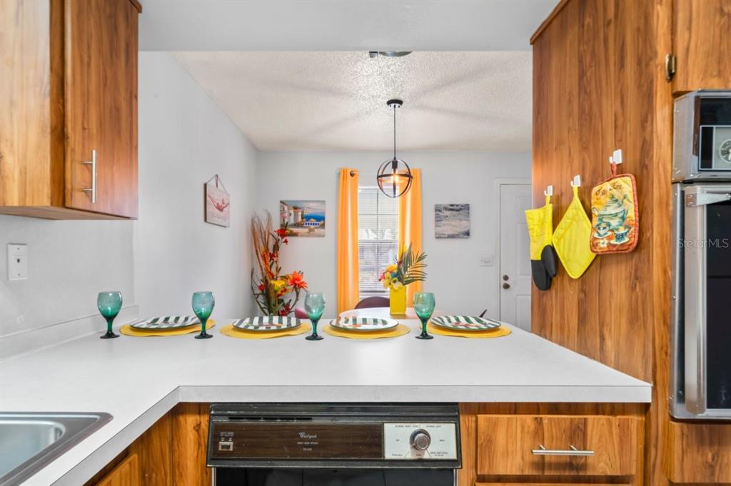 6101 Elmhurst Drive, Unit 5B New Port Richey, FL 34653 - Photo 11 of 43