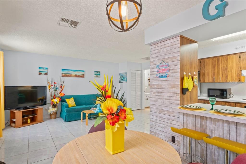 6101 Elmhurst Drive, Unit 5B New Port Richey, FL 34653 - Photo 14 of 43