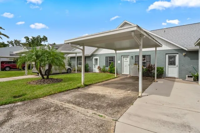 $94,500 | 6101 Elmhurst Drive, Unit 5B, New Port Richey, FL 34653