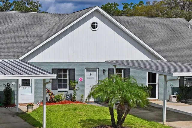 $94,500 | 6101 Elmhurst Drive, Unit 5B, New Port Richey, FL 34653