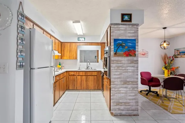 $94,500 | 6101 Elmhurst Drive, Unit 5B, New Port Richey, FL 34653