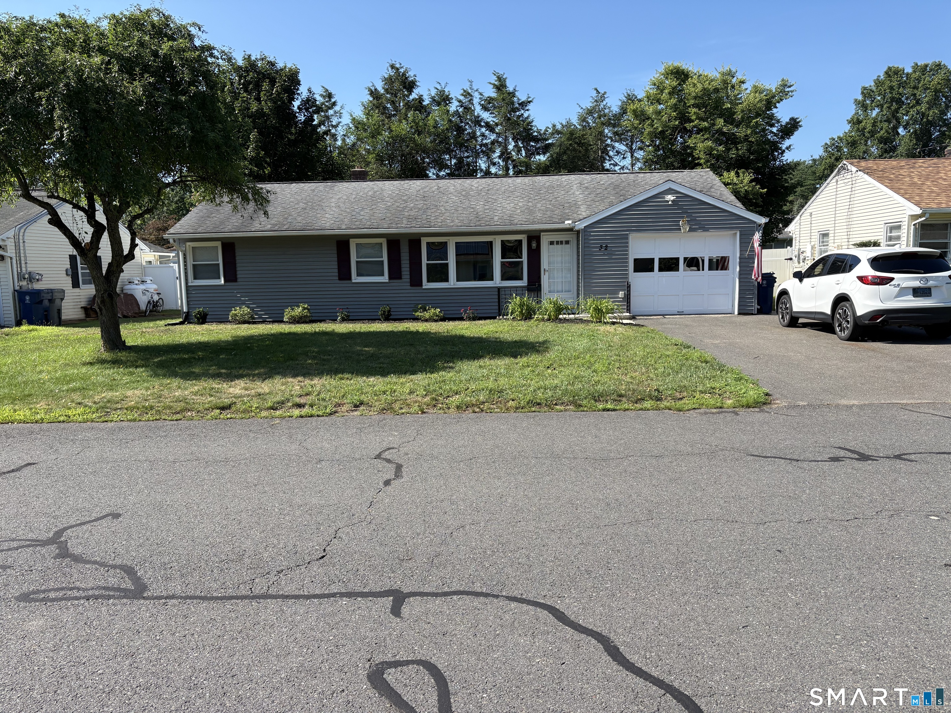 32 Plum Tree Road Plainville, CT 06062 - Photo 1 of 19