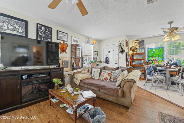 $155,000 | 2119 18th Avenue, Gulfport, MS 39501