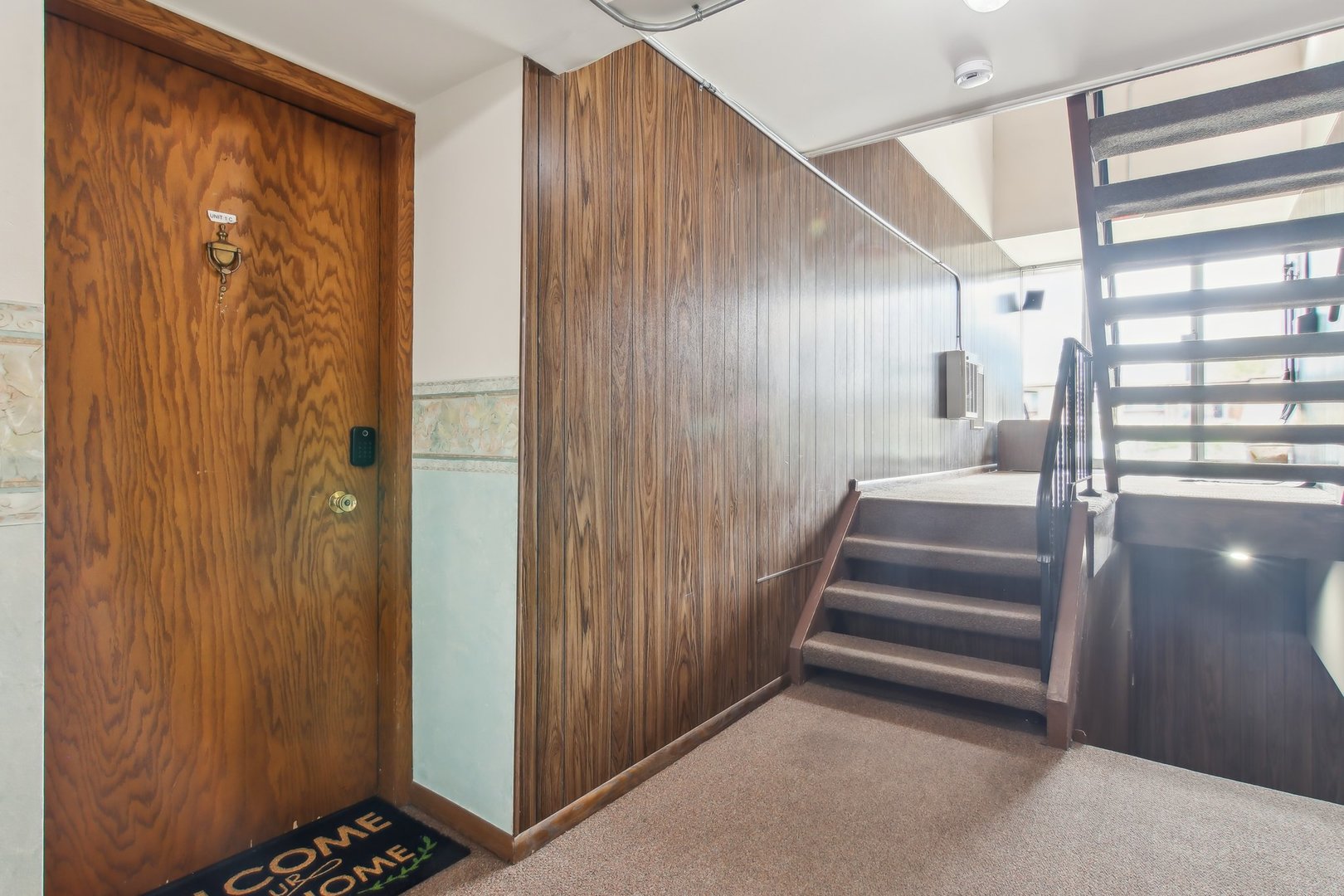 5704 West 128th Street, Unit 1C Crestwood, IL 60418 - Photo 12 of 29 a view of entryway with wooden floor