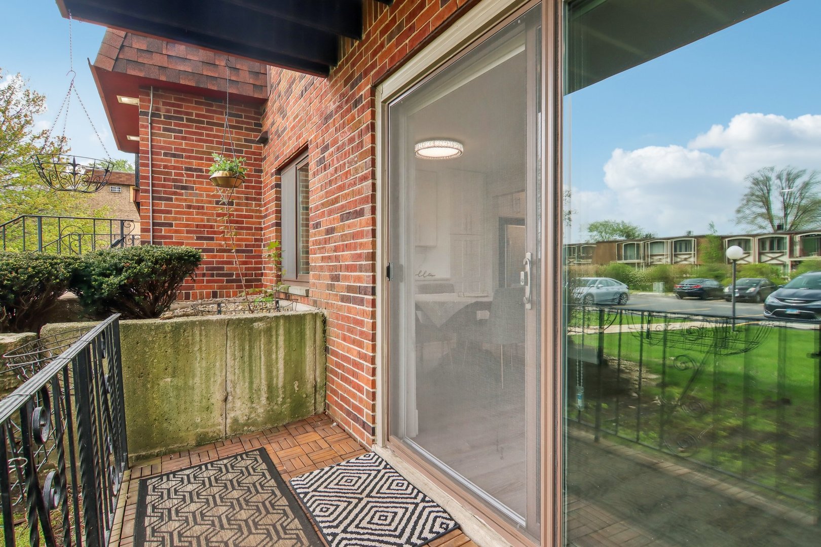 5704 West 128th Street, Unit 1C Crestwood, IL 60418 - Photo 28 of 29 a view of a balcony with chair