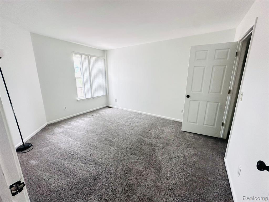 521 Cherry Grove Road Canton, MI 48188 - Photo 17 of 24