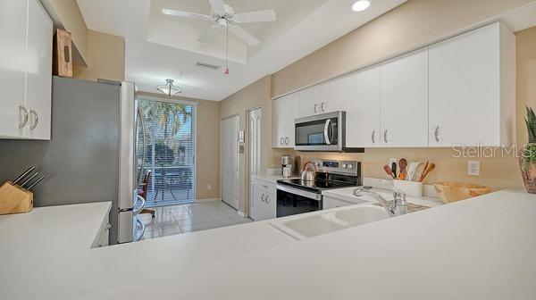 9601 Castle Point Drive, Unit 815 Sarasota, FL 34238 - Photo 11 of 65