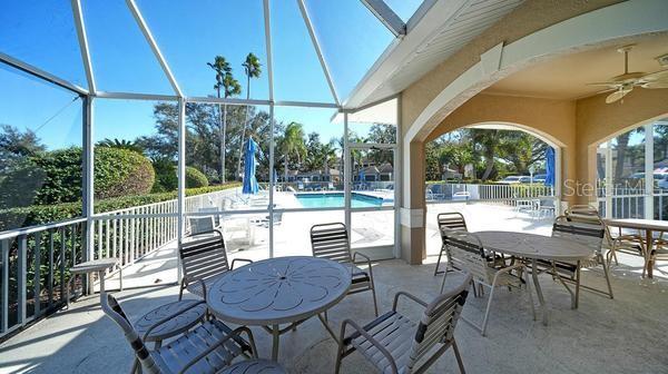 9601 Castle Point Drive, Unit 815 Sarasota, FL 34238 - Photo 35 of 65
