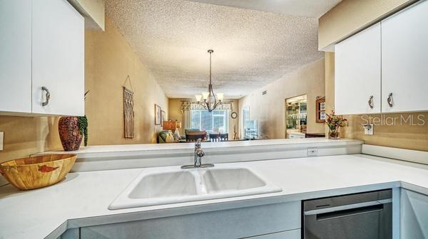 9601 Castle Point Drive, Unit 815 Sarasota, FL 34238 - Photo 9 of 65