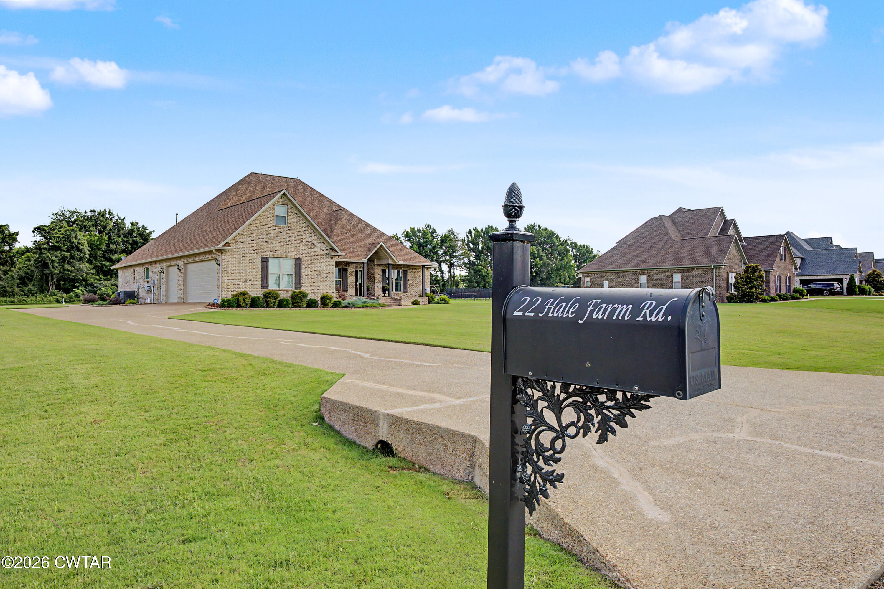 22 Hale Farm Road Humboldt, TN 38343 - Photo 9 of 52 Front