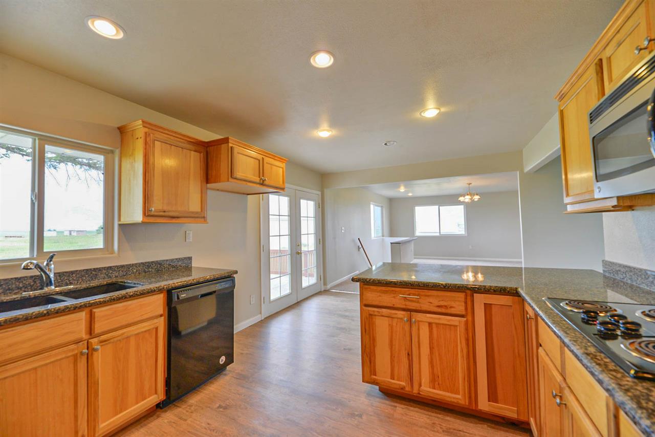 52184 Euclid Road East Reardan, WA 99029 - Photo 4 of 20 Gallery Image 4
