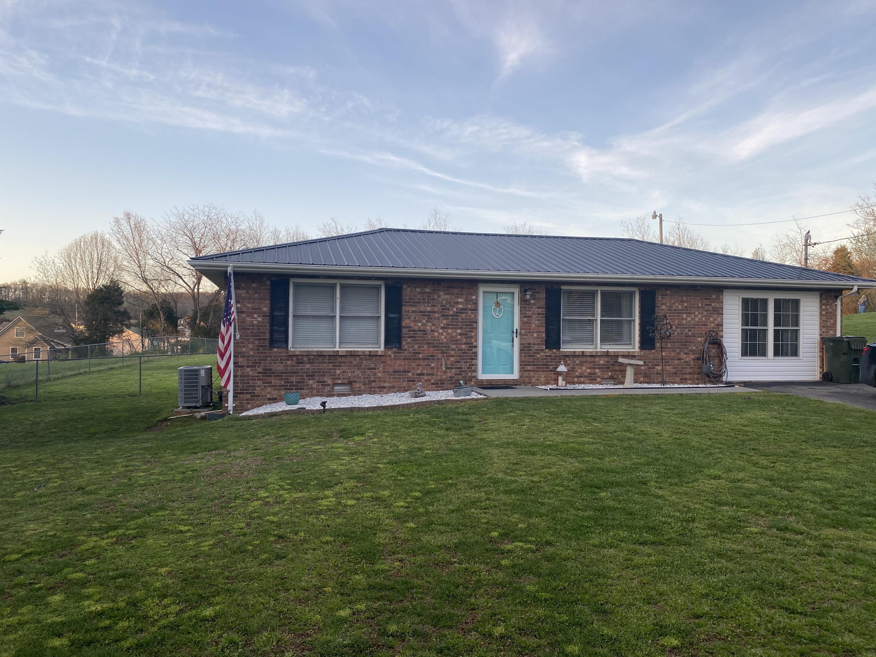 402 New Hope Road Jonesborough, TN 37659 - Photo 1 of 14 front