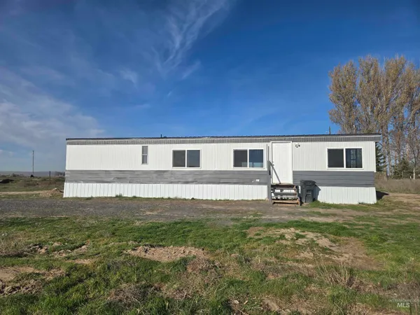 $245,000 | 2910 South 1300th Street East, Hagerman, ID 83332