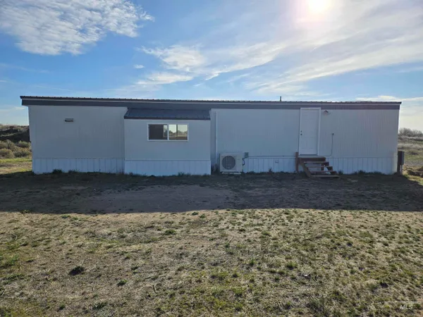 $245,000 | 2910 South 1300th Street East, Hagerman, ID 83332
