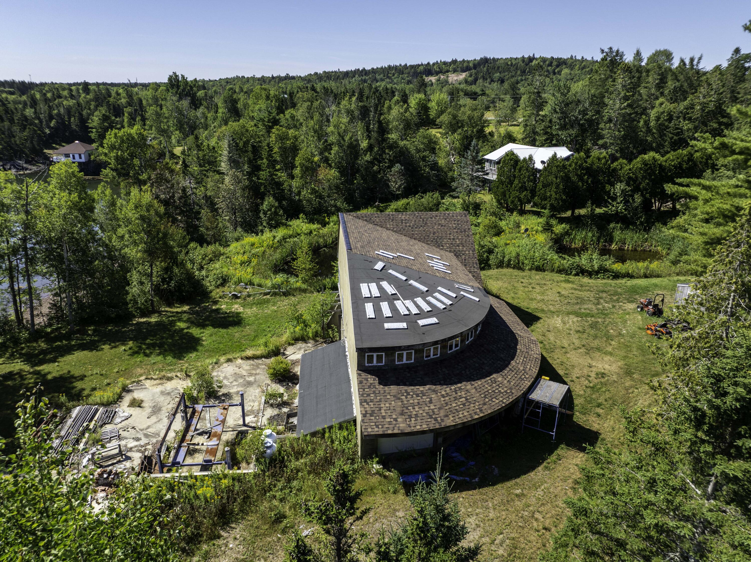 27 U.S. Rte 1 Robbinston, ME 04671 - Photo 32 of 68 27 U.S. Rte 1 Calais (19 of 37)