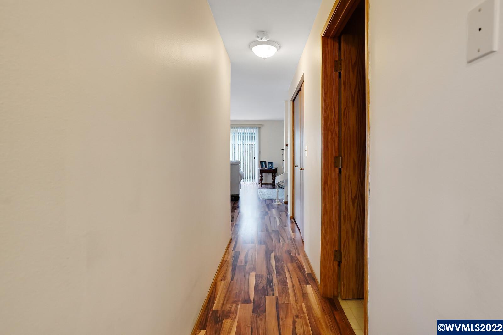 3688 Bell Road Northeast Salem, OR 97301 - Photo 6 of 26 Gallery Image 6