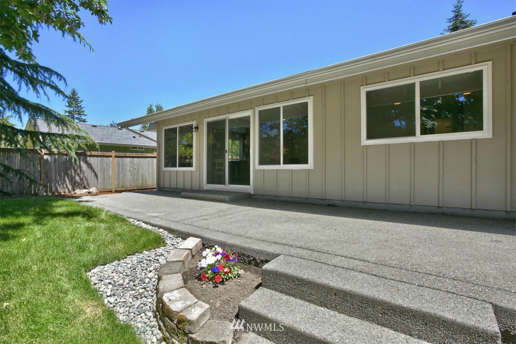 17302 24th Avenue Southeast Bothell, WA 98012 - Photo 22 of 25