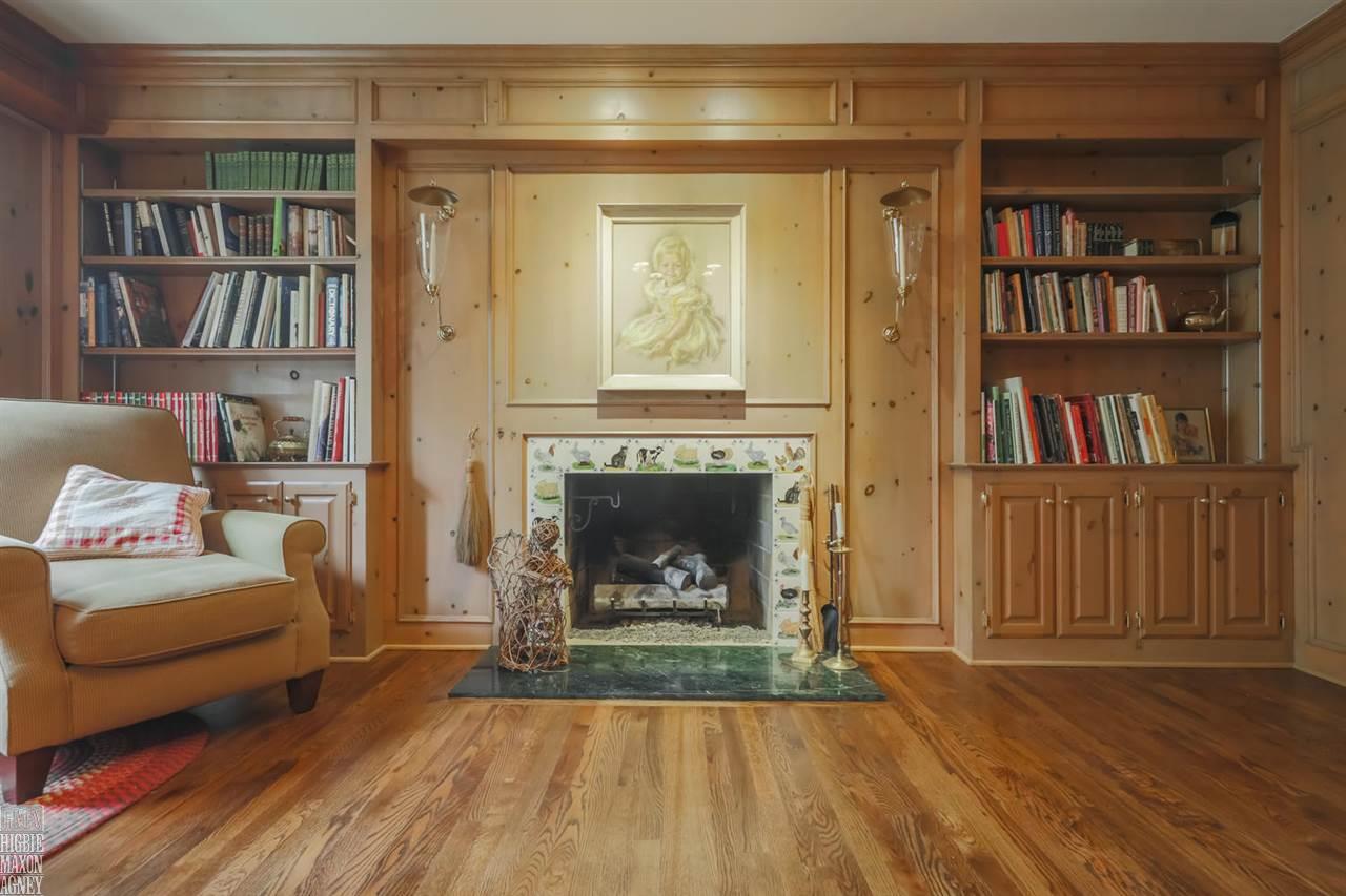60 North Deeplands Road Grosse Pointe, MI 48236 - Photo 7 of 36 31380961-6.JPG