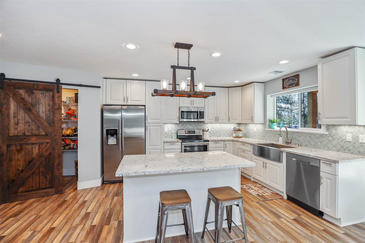 5118 West Anderson Road Cheney, WA 99004 - Photo 4 of 20