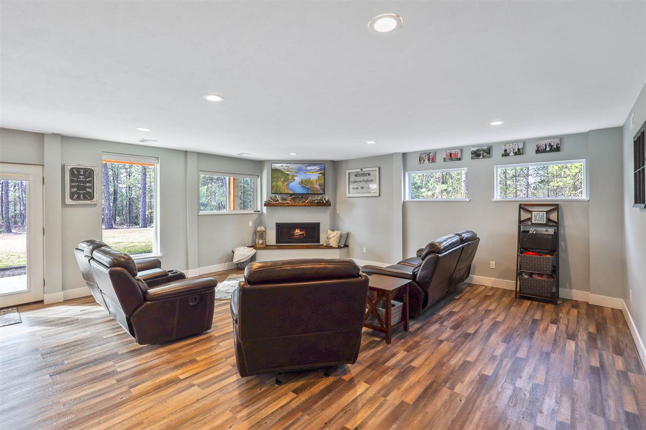 5118 West Anderson Road Cheney, WA 99004 - Photo 5 of 20