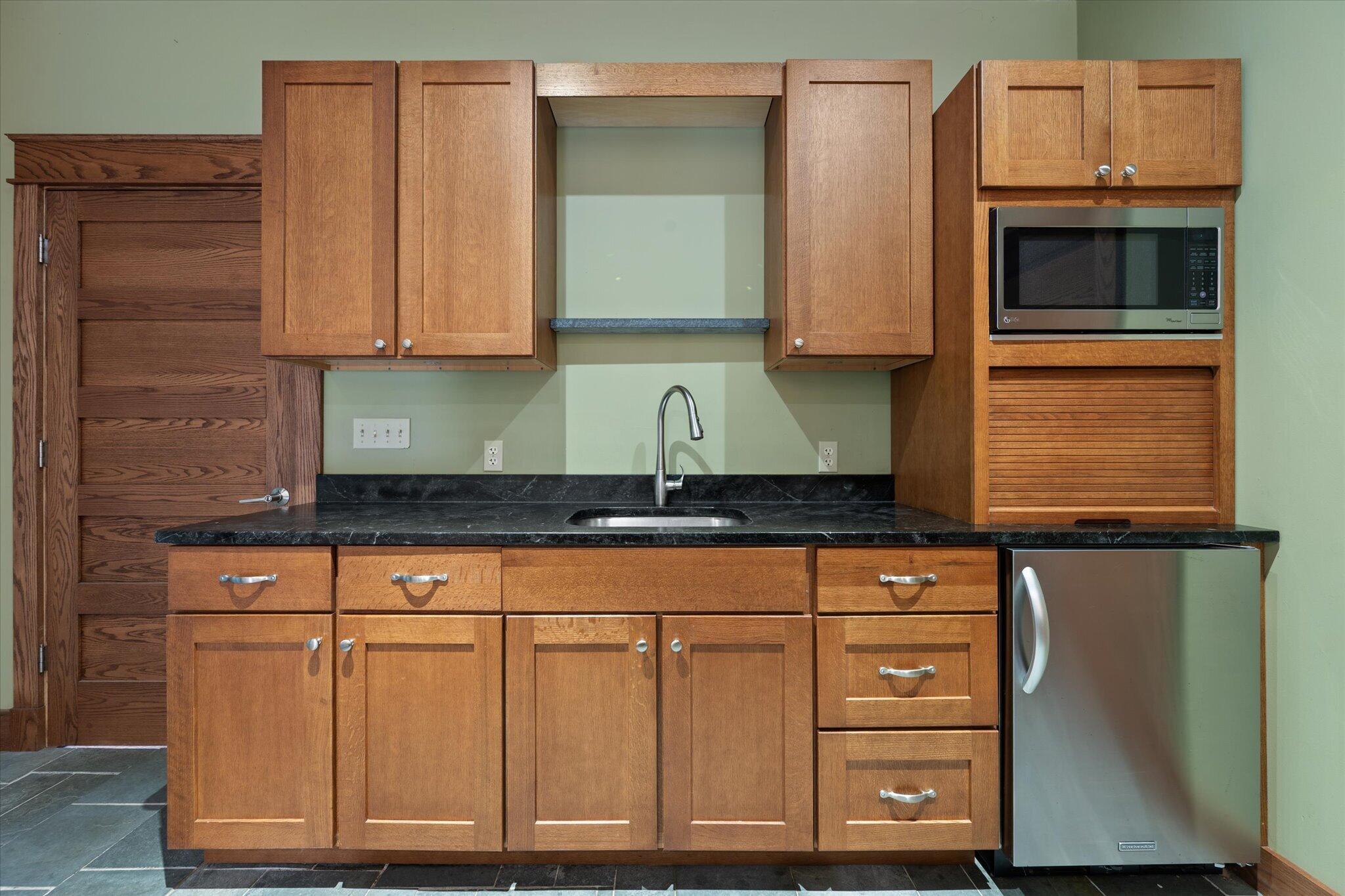 232 Stoney Ridge Road Eddington, ME 04428 - Photo 15 of 32 16-Kitchen