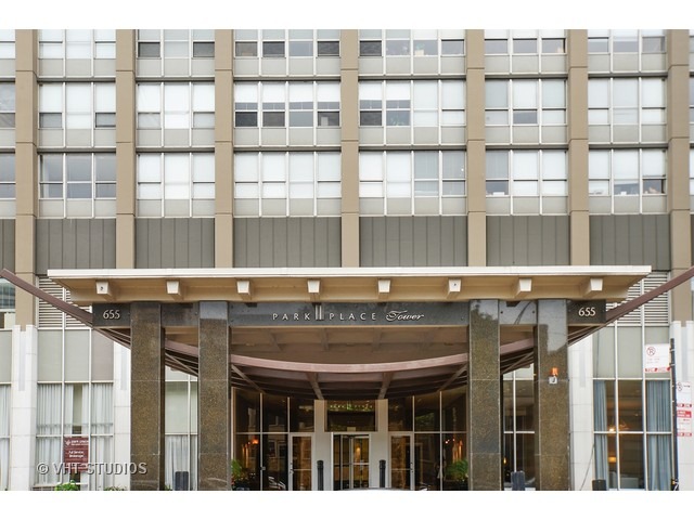 655 West Irving Park Road, Unit 4015 Chicago, IL 60613 - Photo 1 of 14 a view of a building