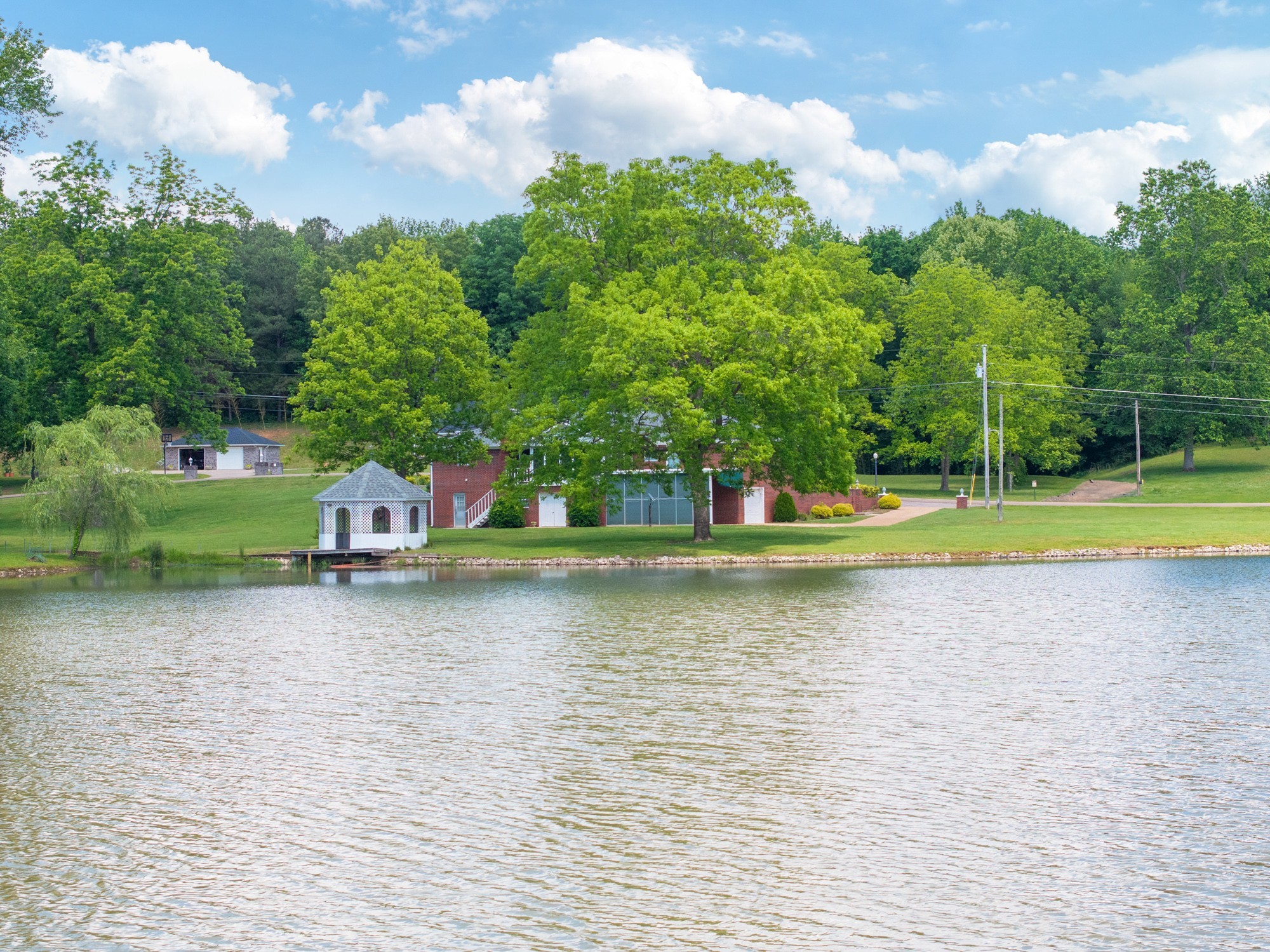 309 Asbury Road Camden, TN 38320 - Photo 37 of 46 Gallery Image 37