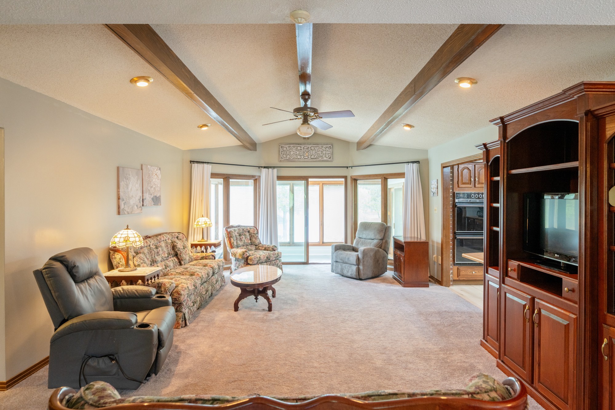 309 Asbury Road Camden, TN 38320 - Photo 8 of 46 Gallery Image 8