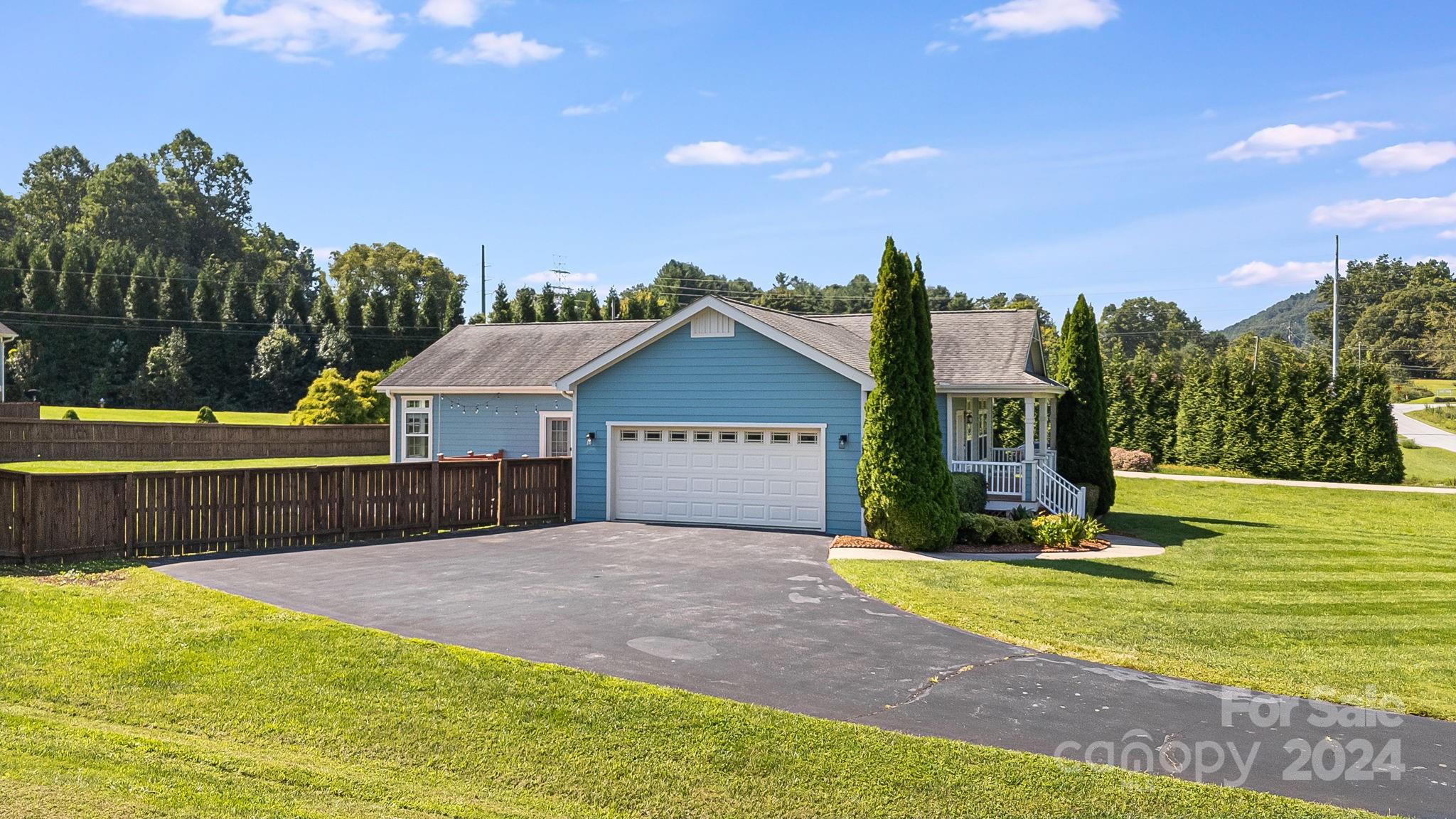 438 Oak Grove Road Flat Rock, NC 28731 - Photo 34 of 35 Gallery Image 34